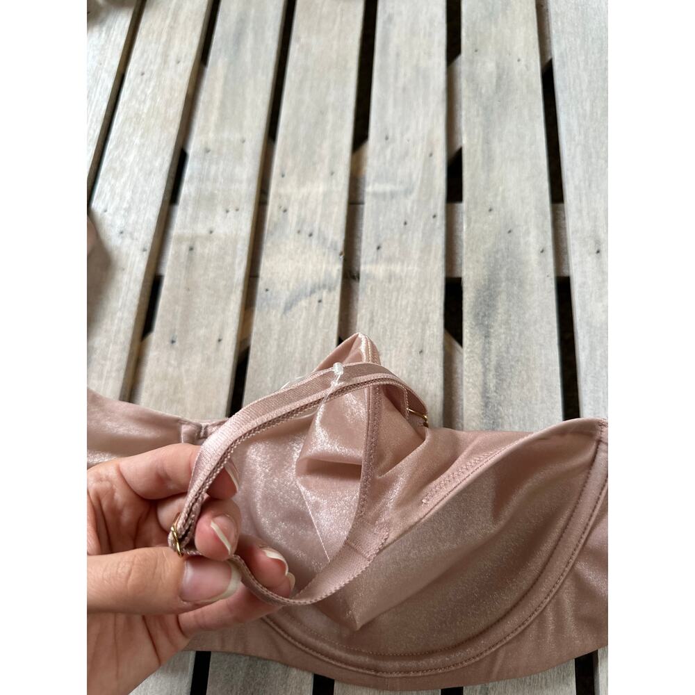 Nwot Torrid Curve Unlined Demi Glossy Mesh Ballet… - image 5